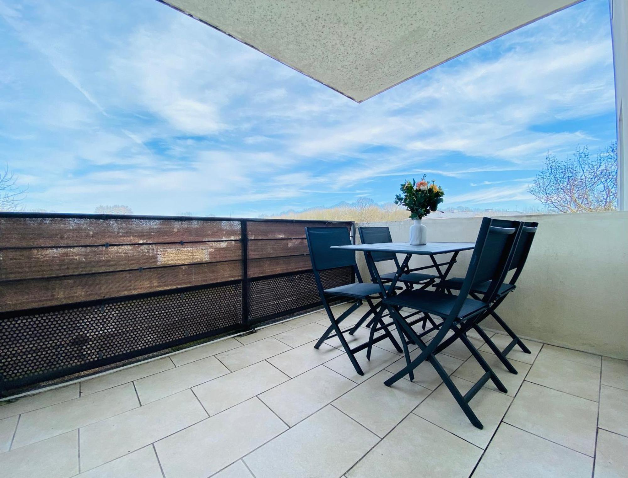Cocon Moderne - Proche Disneyland Paris Apartment *